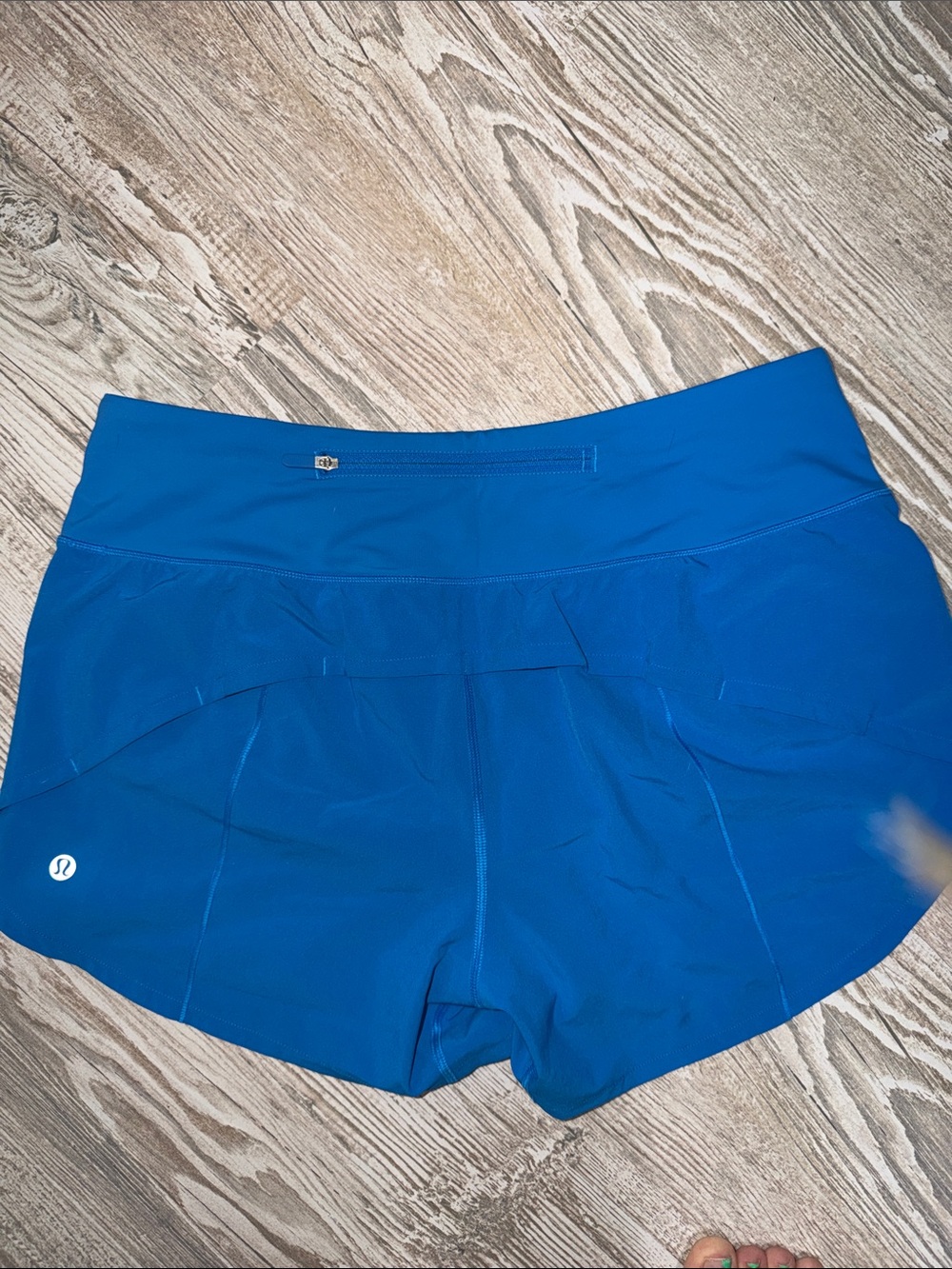 Lululemon Speed Up 4” Mid Rise Lined Shorts